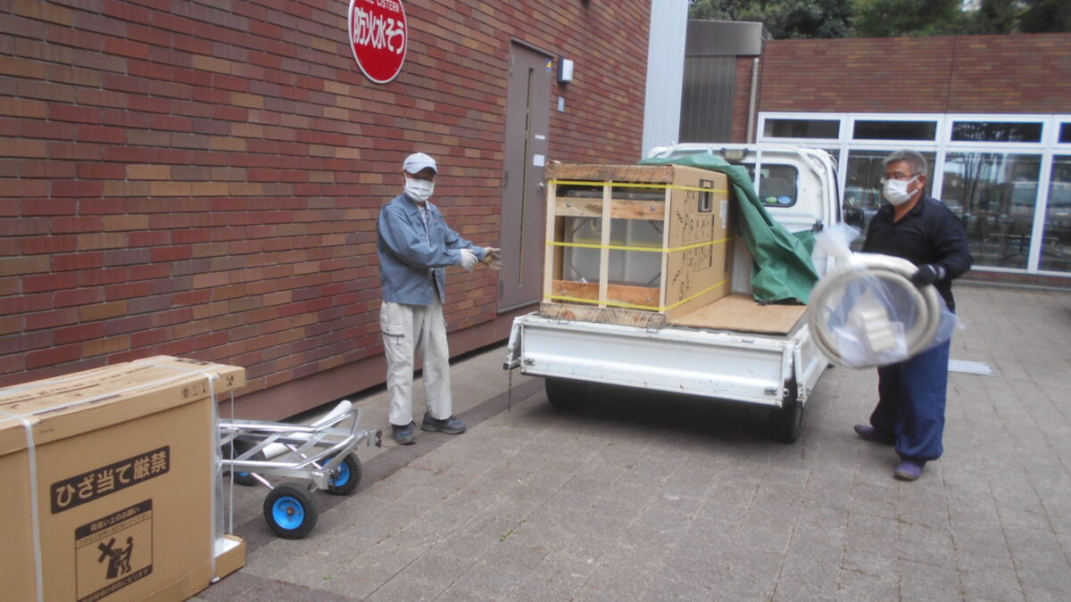 つくば市研究学園　三菱レジデンスけやき台パークハウスで三菱のエコキュートSRT-C377の取付です。