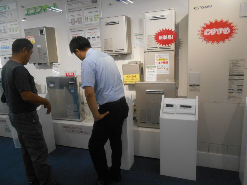 つくば市で東芝製エネファームご利用のユーザー様に明報　エネファームの修理にメンテナンス　新しい熱源装置への交換承ります。