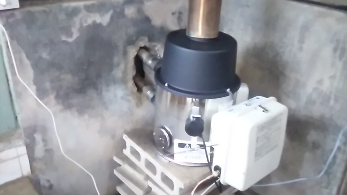 石岡市で　長府の石油風呂釜の販売施工しております。長府の薪ボイラーもあります