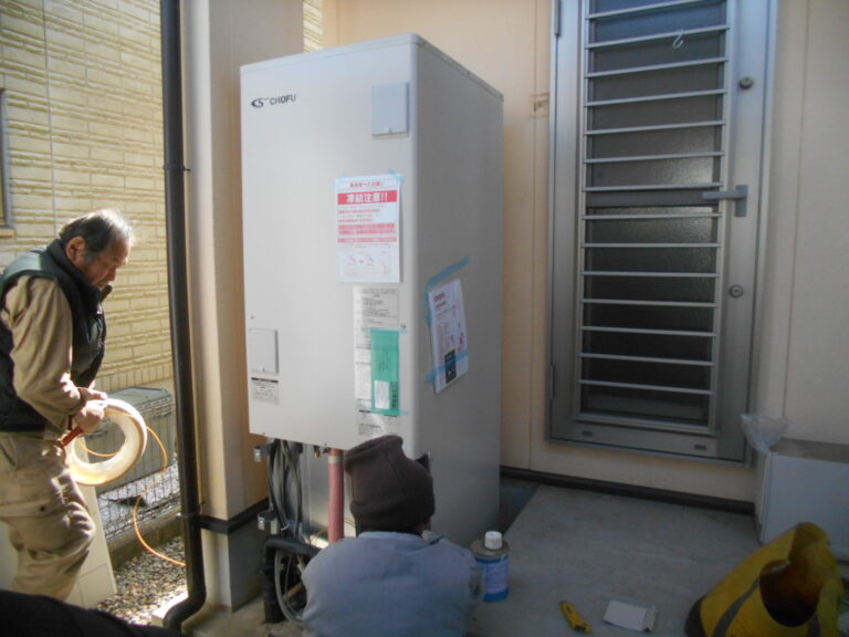 牛久市ひたちの東で電気温水器から長府EHp-3704BZPSエコキュートに交換