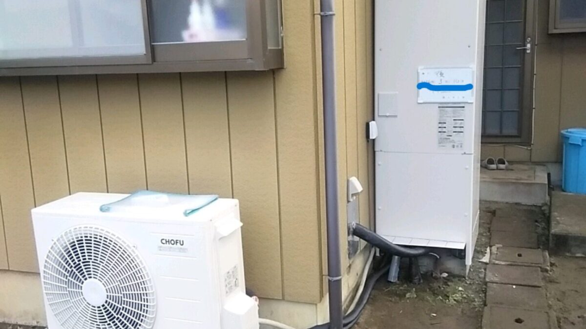 つくば市　泉で　ダイキンエコキュートから長府スリムタイプエコキュートの交換施工です。