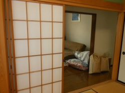 つくば市 壁紙 クロス 襖ふすま張り替え 格安です おんせん屋